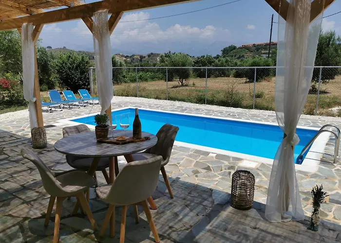 فيلة Kefalonia Olive House Private Pool *